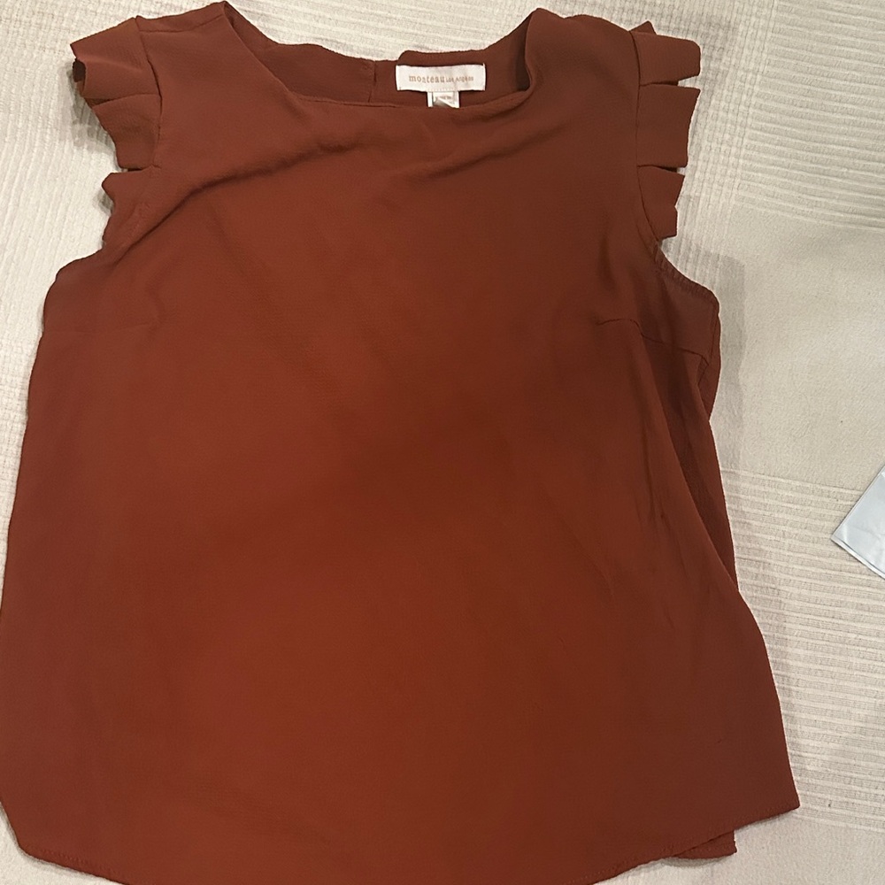Elegant Ruffle Sleeve Top in Warm Brown